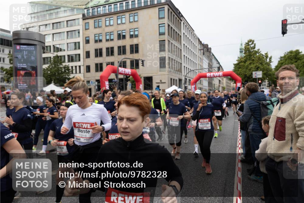 14.06.2026 - REWE Women's Run Michael Strokosch http://msf.ph/oto/9782328 14.06.2026 09:01:09 Laufen 11218, 7 meine-sportfotos.de