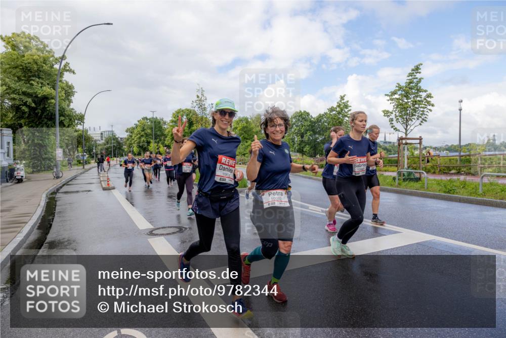14.06.2026 - REWE Women's Run Michael Strokosch http://msf.ph/oto/9782344 14.06.2026 09:12:17 Laufen 1062, 10092 meine-sportfotos.de