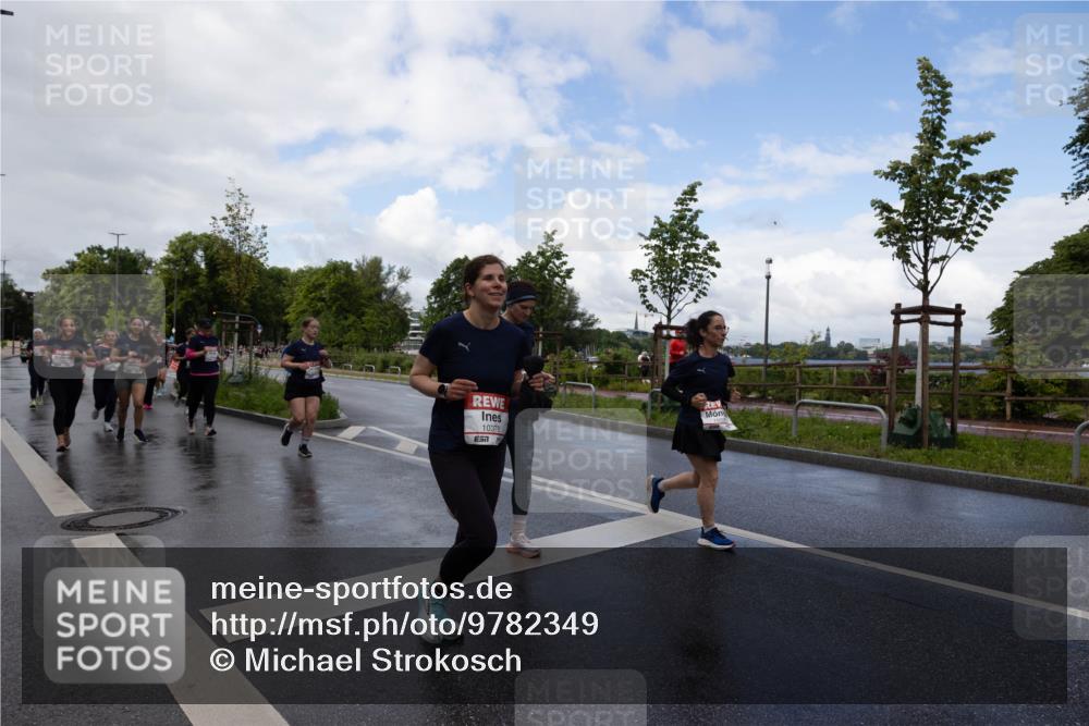 14.06.2026 - REWE Women's Run Michael Strokosch http://msf.ph/oto/9782349 14.06.2026 09:12:18 Laufen 10378 meine-sportfotos.de