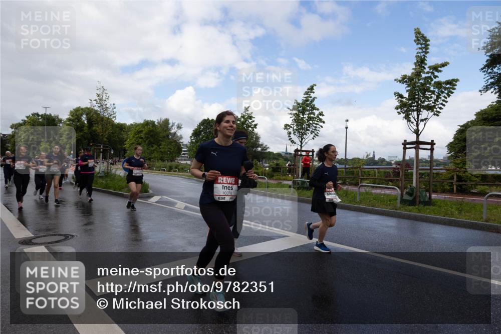 14.06.2026 - REWE Women's Run Michael Strokosch http://msf.ph/oto/9782351 14.06.2026 09:12:18 Laufen 10378 meine-sportfotos.de