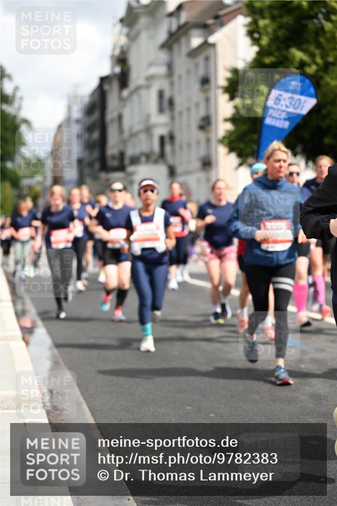14.06.2026 - REWE Women's Run Dr. Thomas Lammeyer http://msf.ph/oto/9782383 14.06.2026 10:51:17 Laufen 2, 6, 30 meine-sportfotos.de