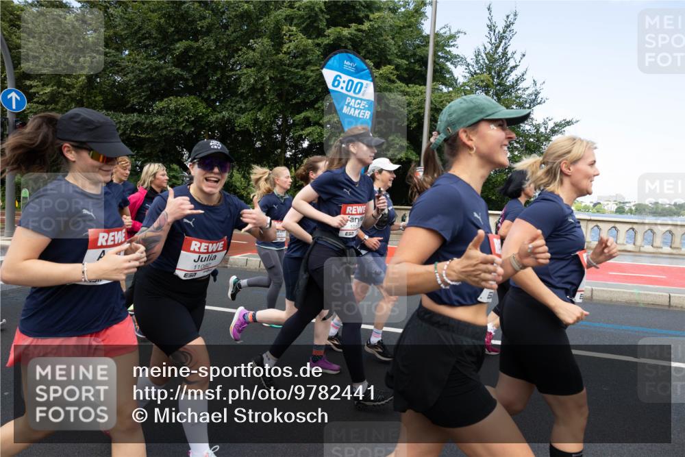 14.06.2026 - REWE Women's Run Michael Strokosch http://msf.ph/oto/9782441 14.06.2026 09:12:58 Laufen 6, 00, 577, 11092, 101 meine-sportfotos.de
