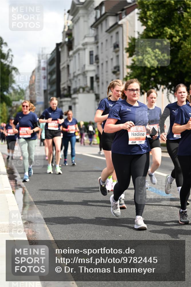 14.06.2026 - REWE Women's Run Dr. Thomas Lammeyer http://msf.ph/oto/9782445 14.06.2026 10:51:21 Laufen 7, 5835 meine-sportfotos.de