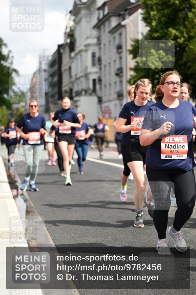 14.06.2026 - REWE Women's Run Dr. Thomas Lammeyer http://msf.ph/oto/9782456 14.06.2026 10:51:22 Laufen 5835 meine-sportfotos.de
