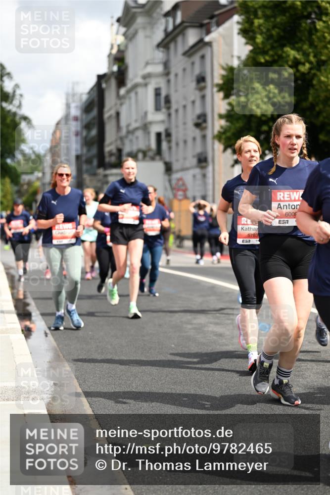 14.06.2026 - REWE Women's Run Dr. Thomas Lammeyer http://msf.ph/oto/9782465 14.06.2026 10:51:22 Laufen 5783, 7, 6009, 7 meine-sportfotos.de