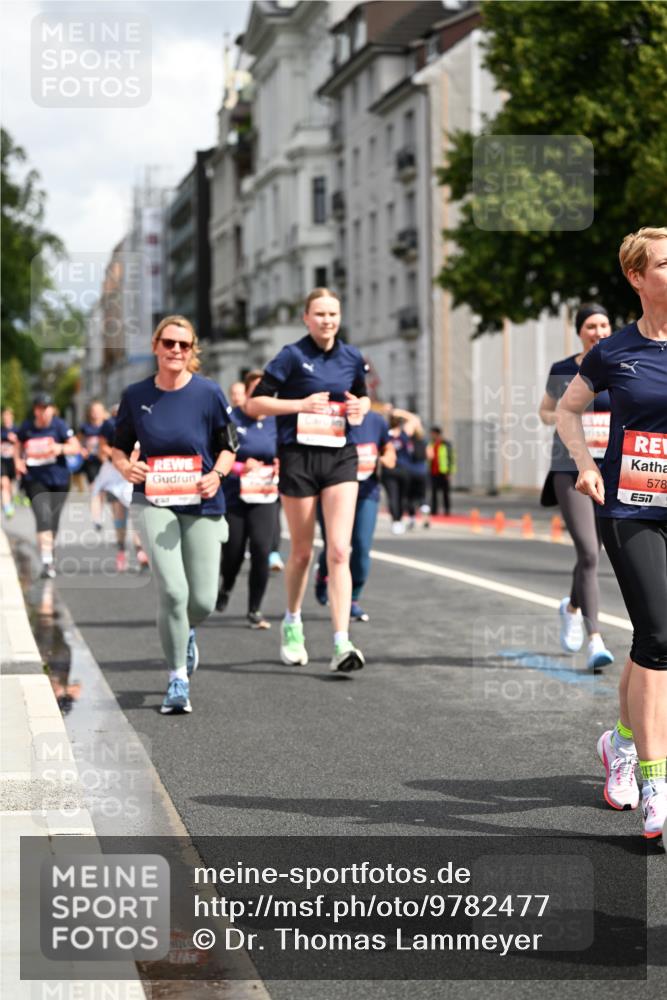14.06.2026 - REWE Women's Run Dr. Thomas Lammeyer http://msf.ph/oto/9782477 14.06.2026 10:51:23 Laufen 578, 7 meine-sportfotos.de