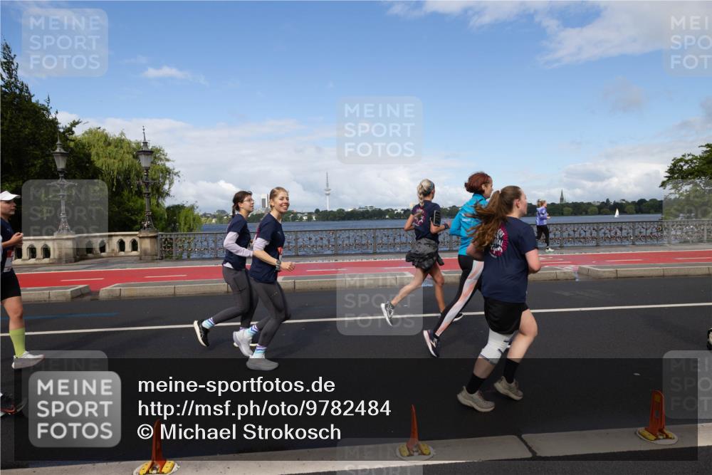 14.06.2026 - REWE Women's Run Michael Strokosch http://msf.ph/oto/9782484 14.06.2026 09:13:23 Laufen  meine-sportfotos.de