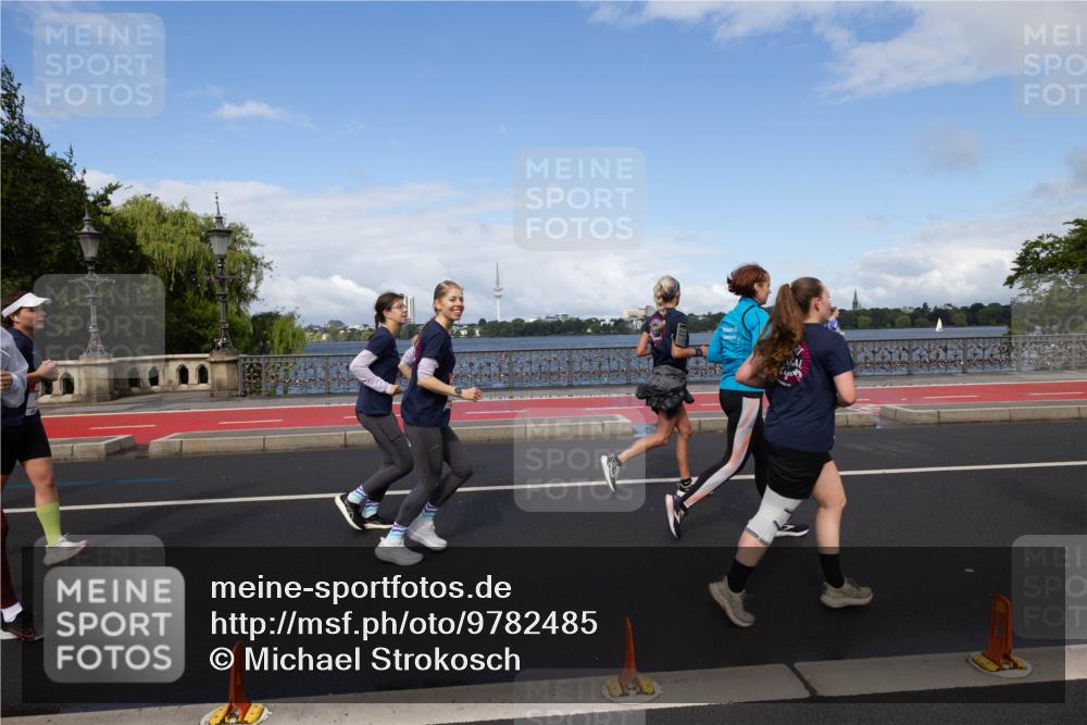 14.06.2026 - REWE Women's Run Michael Strokosch http://msf.ph/oto/9782485 14.06.2026 09:13:23 Laufen  meine-sportfotos.de