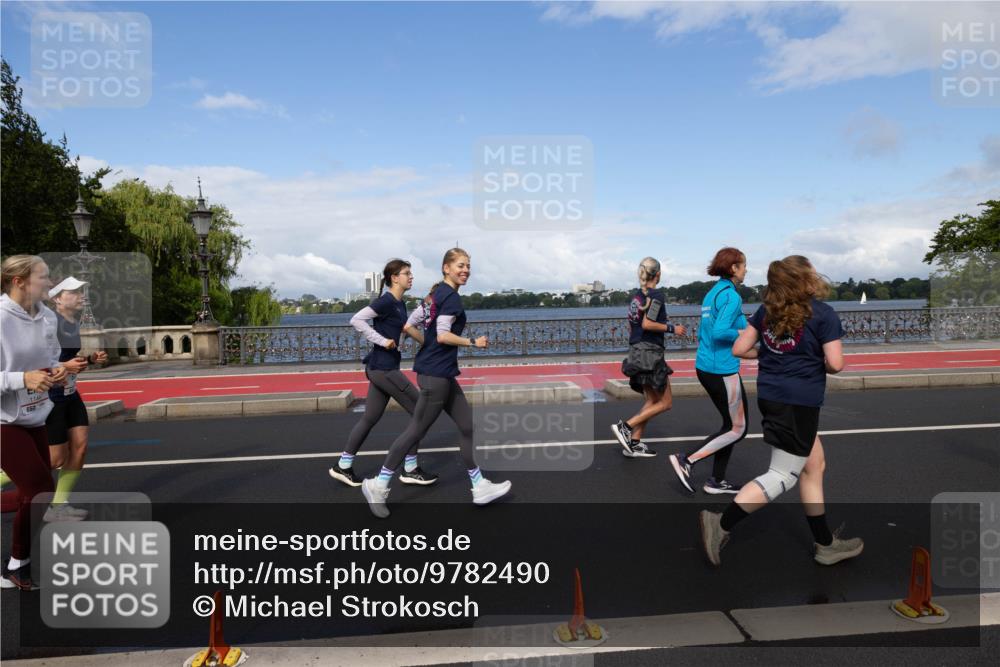 14.06.2026 - REWE Women's Run Michael Strokosch http://msf.ph/oto/9782490 14.06.2026 09:13:23 Laufen 114, 77 meine-sportfotos.de