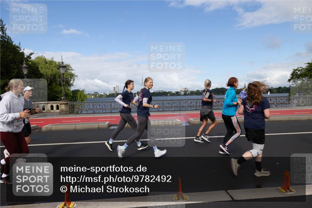 14.06.2026 - REWE Women's Run Michael Strokosch http://msf.ph/oto/9782492 14.06.2026 09:13:23 Laufen 114 meine-sportfotos.de