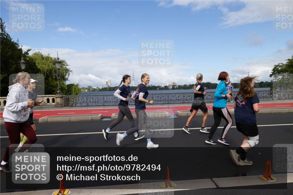 14.06.2026 - REWE Women's Run Michael Strokosch http://msf.ph/oto/9782494 14.06.2026 09:13:23 Laufen 114 meine-sportfotos.de