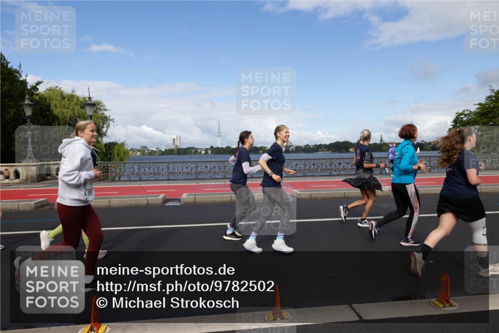 14.06.2026 - REWE Women's Run Michael Strokosch http://msf.ph/oto/9782502 14.06.2026 09:13:23 Laufen  meine-sportfotos.de