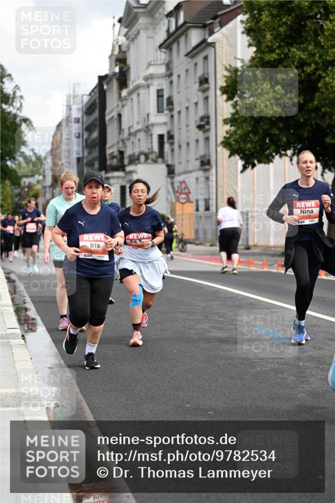 14.06.2026 - REWE Women's Run Dr. Thomas Lammeyer http://msf.ph/oto/9782534 14.06.2026 10:51:27 Laufen 5460, 829, 100, 5932 meine-sportfotos.de