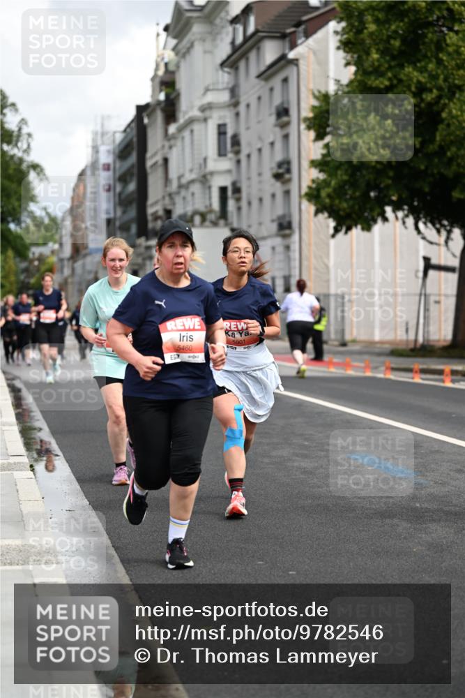 14.06.2026 - REWE Women's Run Dr. Thomas Lammeyer http://msf.ph/oto/9782546 14.06.2026 10:51:27 Laufen 7, 5460, 5901, 57 meine-sportfotos.de