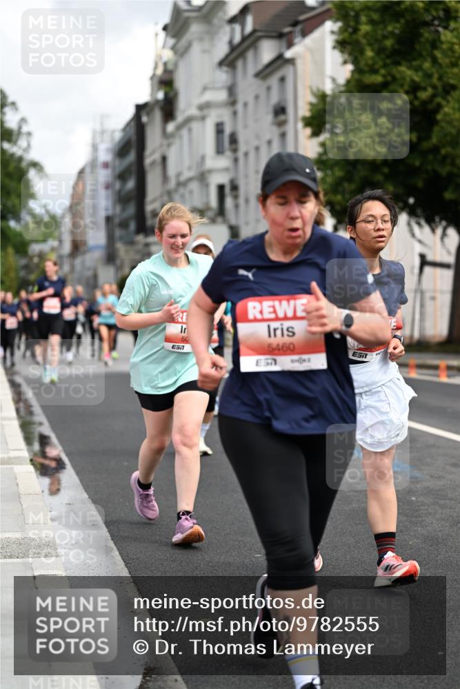14.06.2026 - REWE Women's Run Dr. Thomas Lammeyer http://msf.ph/oto/9782555 14.06.2026 10:51:28 Laufen 7, 50, 5460, 51 meine-sportfotos.de