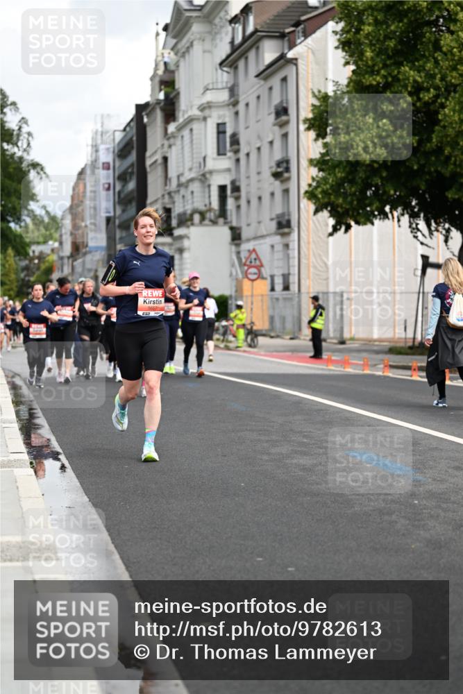 14.06.2026 - REWE Women's Run Dr. Thomas Lammeyer http://msf.ph/oto/9782613 14.06.2026 10:51:32 Laufen 5657 meine-sportfotos.de