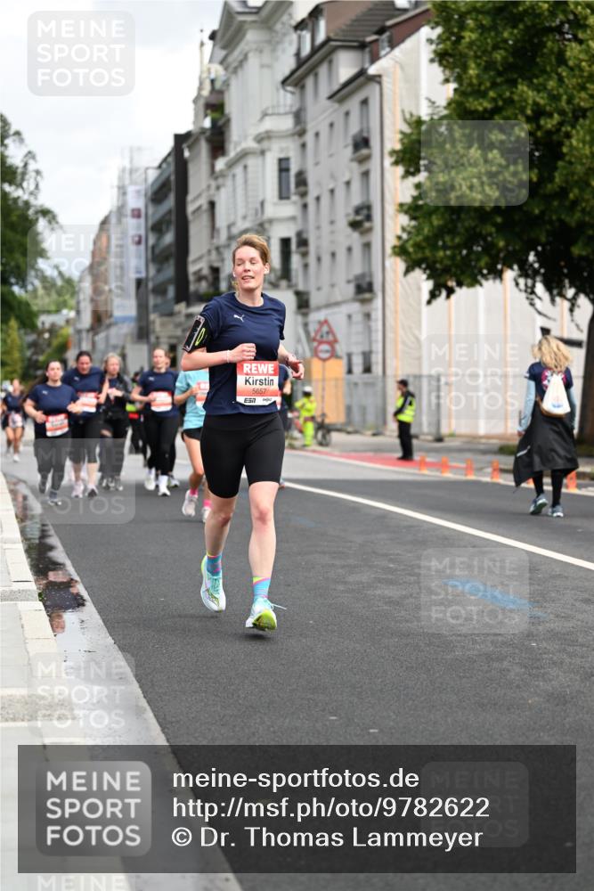 14.06.2026 - REWE Women's Run Dr. Thomas Lammeyer http://msf.ph/oto/9782622 14.06.2026 10:51:33 Laufen 7, 5657 meine-sportfotos.de