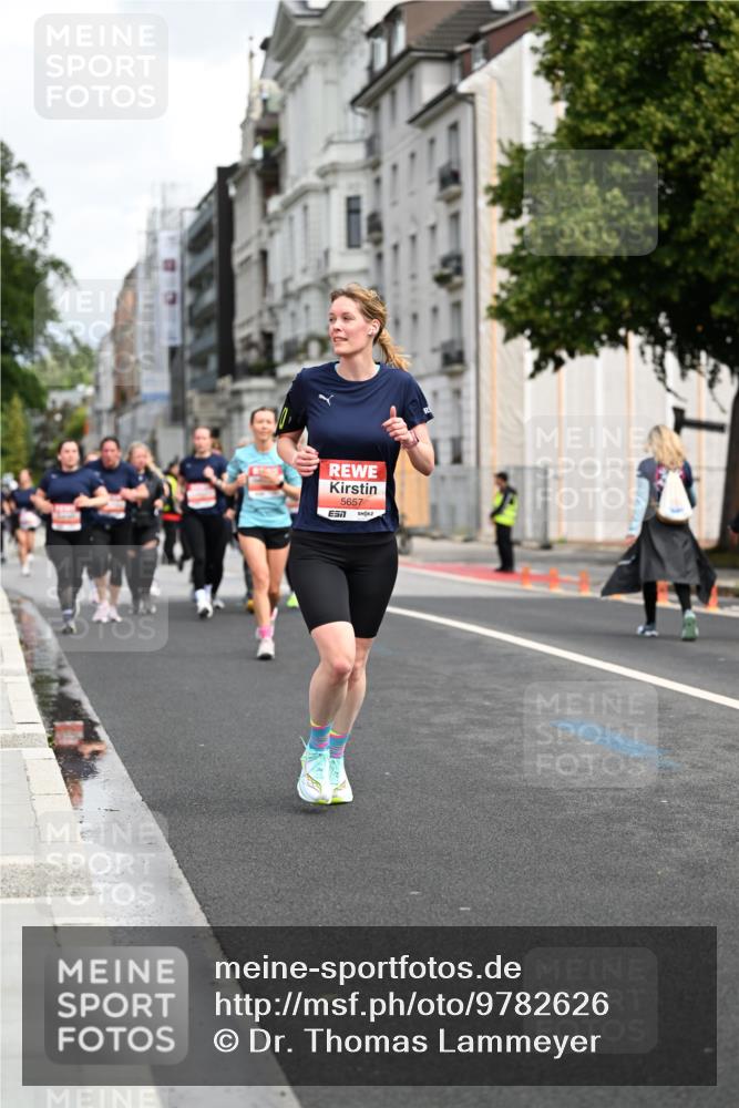 14.06.2026 - REWE Women's Run Dr. Thomas Lammeyer http://msf.ph/oto/9782626 14.06.2026 10:51:33 Laufen 5657 meine-sportfotos.de