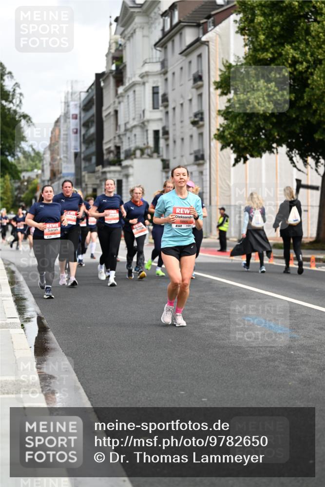 14.06.2026 - REWE Women's Run Dr. Thomas Lammeyer http://msf.ph/oto/9782650 14.06.2026 10:51:35 Laufen 5865, 57 meine-sportfotos.de