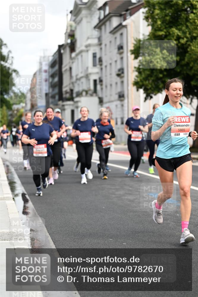 14.06.2026 - REWE Women's Run Dr. Thomas Lammeyer http://msf.ph/oto/9782670 14.06.2026 10:51:36 Laufen 5865 meine-sportfotos.de