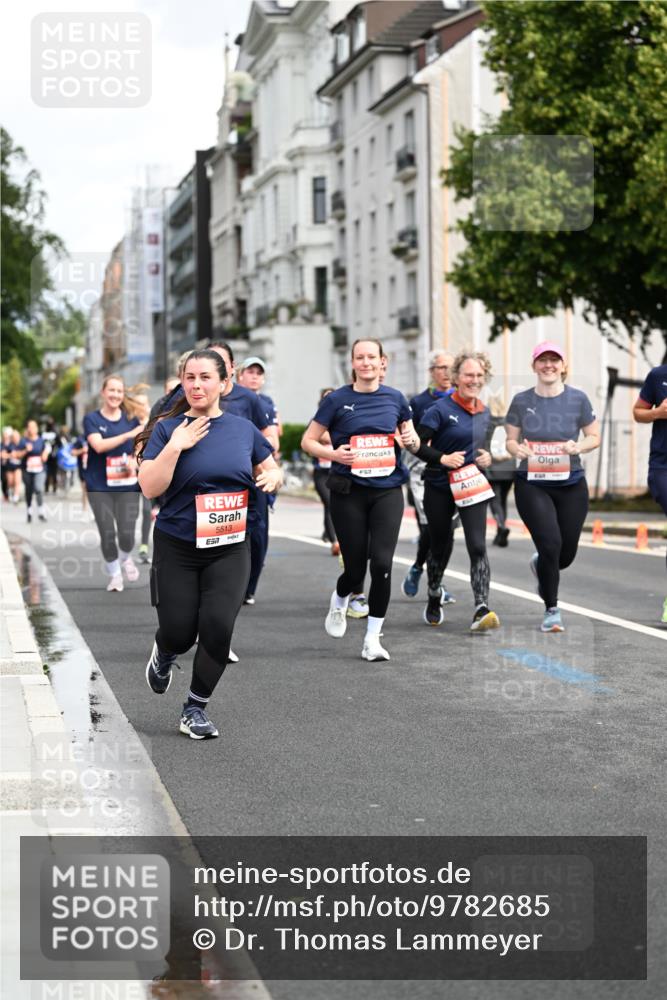 14.06.2026 - REWE Women's Run Dr. Thomas Lammeyer http://msf.ph/oto/9782685 14.06.2026 10:51:37 Laufen 5513, 57 meine-sportfotos.de