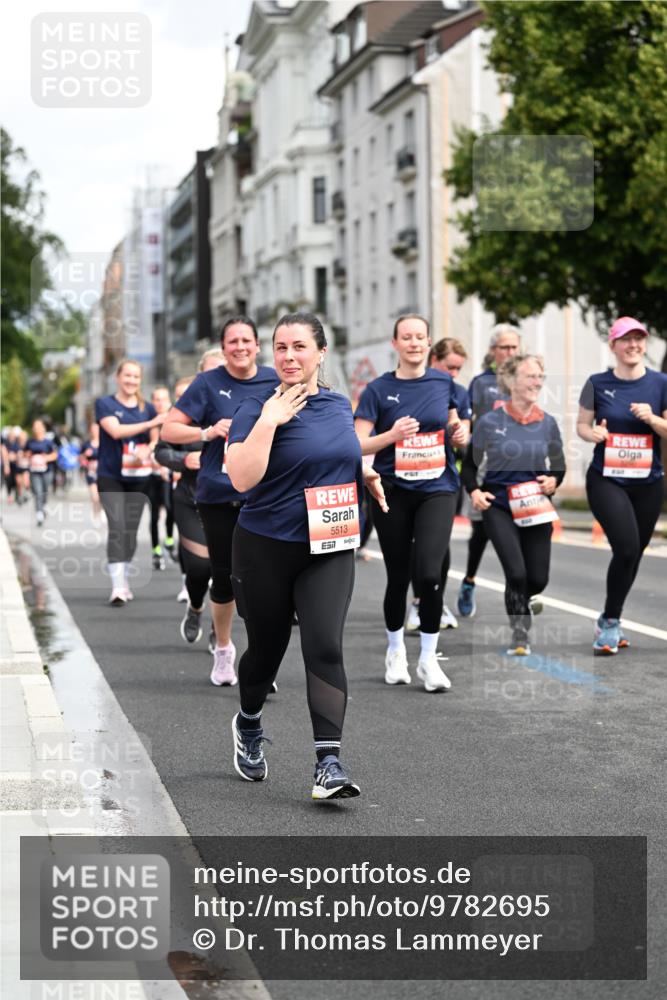 14.06.2026 - REWE Women's Run Dr. Thomas Lammeyer http://msf.ph/oto/9782695 14.06.2026 10:51:38 Laufen 57, 5513 meine-sportfotos.de