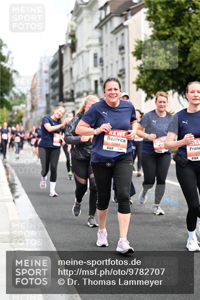 14.06.2026 - REWE Women's Run Dr. Thomas Lammeyer http://msf.ph/oto/9782707 14.06.2026 10:51:39 Laufen 5684, 58 meine-sportfotos.de
