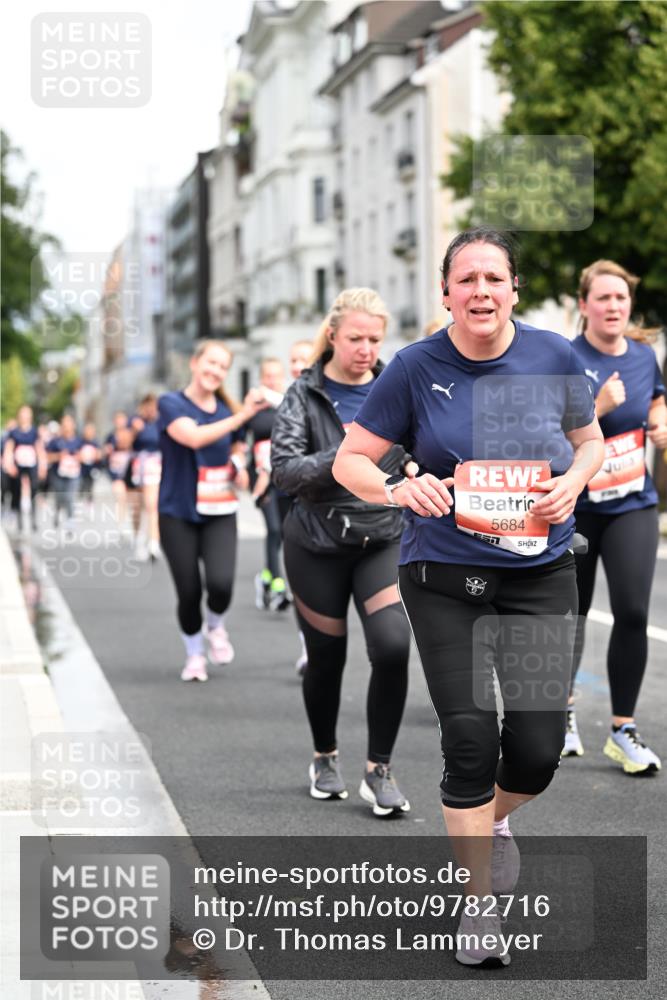 14.06.2026 - REWE Women's Run Dr. Thomas Lammeyer http://msf.ph/oto/9782716 14.06.2026 10:51:40 Laufen 5684, 51 meine-sportfotos.de