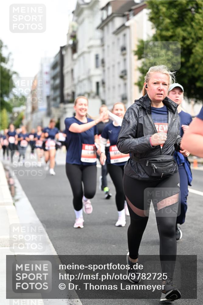 14.06.2026 - REWE Women's Run Dr. Thomas Lammeyer http://msf.ph/oto/9782725 14.06.2026 10:51:40 Laufen 60 meine-sportfotos.de