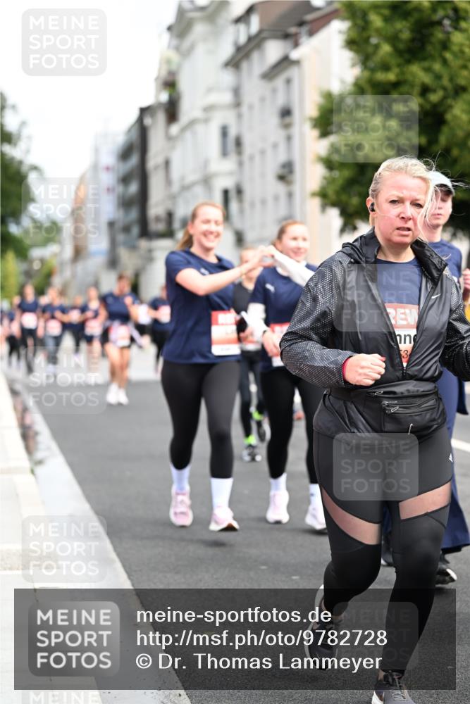 14.06.2026 - REWE Women's Run Dr. Thomas Lammeyer http://msf.ph/oto/9782728 14.06.2026 10:51:41 Laufen 3 meine-sportfotos.de