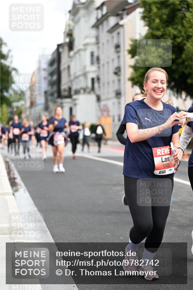 14.06.2026 - REWE Women's Run Dr. Thomas Lammeyer http://msf.ph/oto/9782742 14.06.2026 10:51:42 Laufen 5372 meine-sportfotos.de