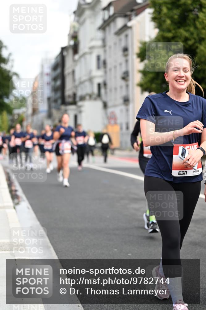 14.06.2026 - REWE Women's Run Dr. Thomas Lammeyer http://msf.ph/oto/9782744 14.06.2026 10:51:42 Laufen  meine-sportfotos.de