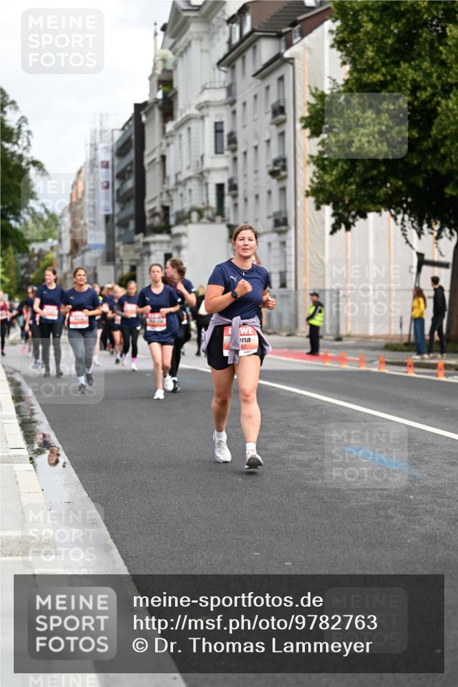 14.06.2026 - REWE Women's Run Dr. Thomas Lammeyer http://msf.ph/oto/9782763 14.06.2026 10:51:44 Laufen 67 meine-sportfotos.de