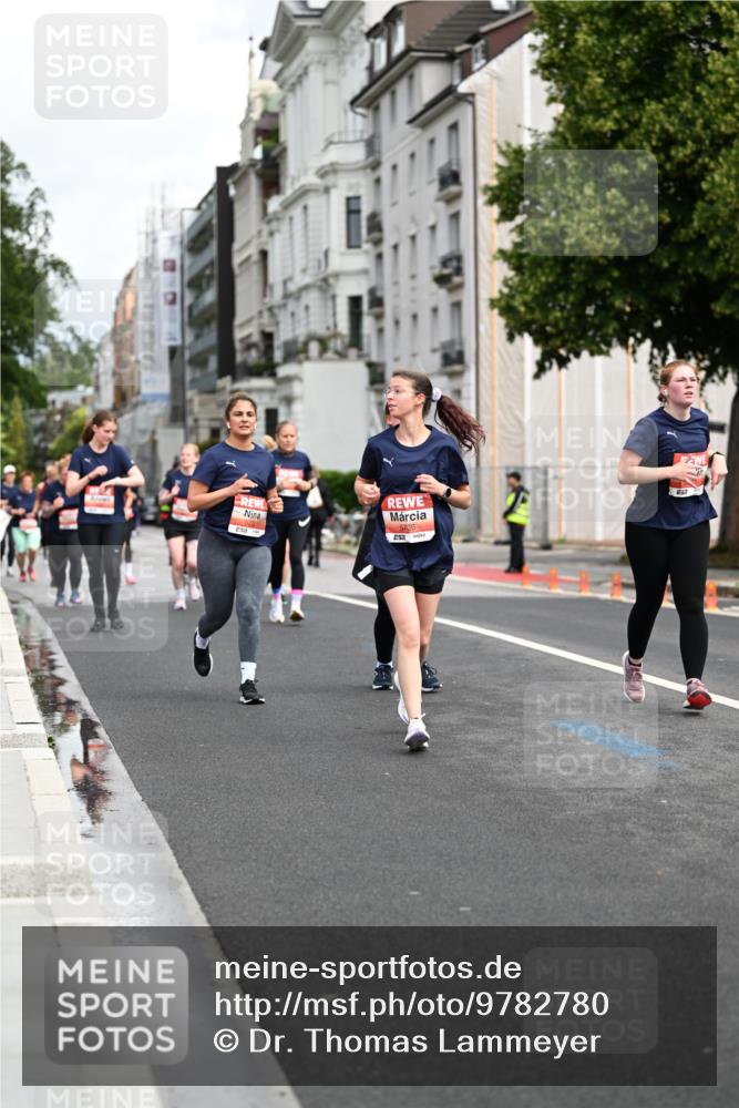 14.06.2026 - REWE Women's Run Dr. Thomas Lammeyer http://msf.ph/oto/9782780 14.06.2026 10:51:46 Laufen 5736 meine-sportfotos.de