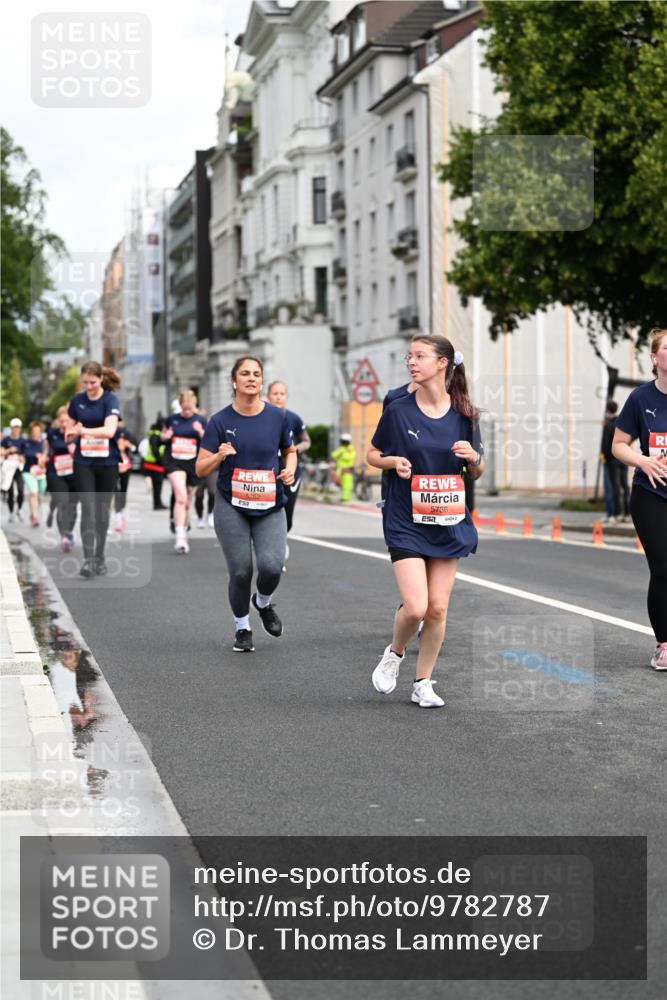 14.06.2026 - REWE Women's Run Dr. Thomas Lammeyer http://msf.ph/oto/9782787 14.06.2026 10:51:47 Laufen 5736, 57 meine-sportfotos.de