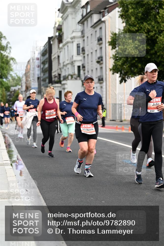 14.06.2026 - REWE Women's Run Dr. Thomas Lammeyer http://msf.ph/oto/9782890 14.06.2026 10:51:55 Laufen 523 meine-sportfotos.de