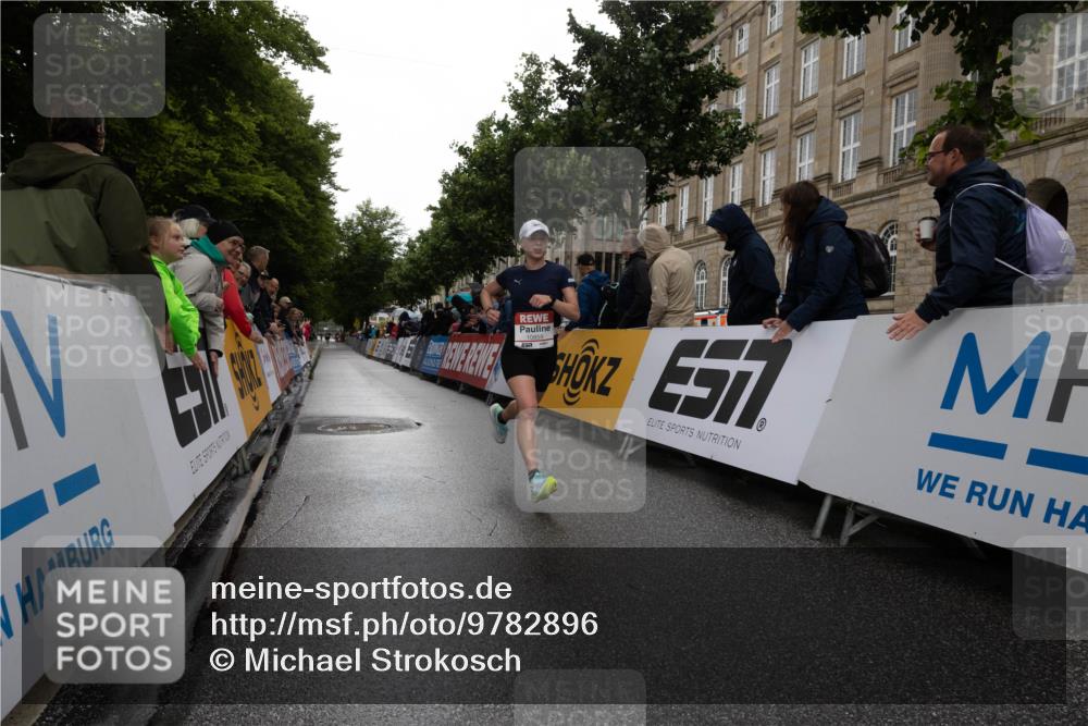 14.06.2026 - REWE Women's Run Michael Strokosch http://msf.ph/oto/9782896 14.06.2026 09:44:18 Laufen  meine-sportfotos.de
