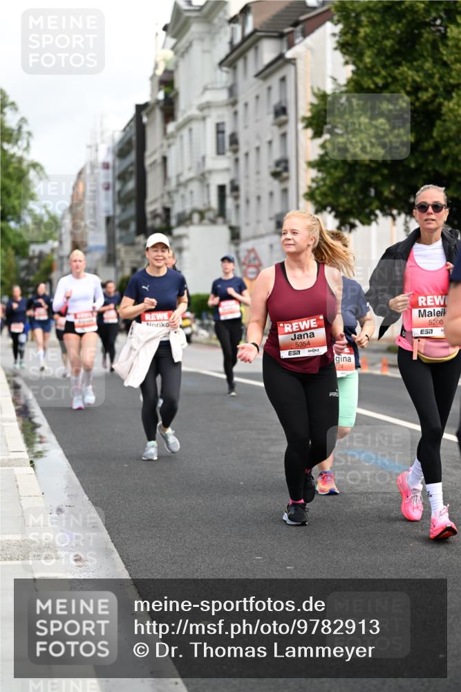 14.06.2026 - REWE Women's Run Dr. Thomas Lammeyer http://msf.ph/oto/9782913 14.06.2026 10:51:57 Laufen 5354, 774, 5200, 7 meine-sportfotos.de