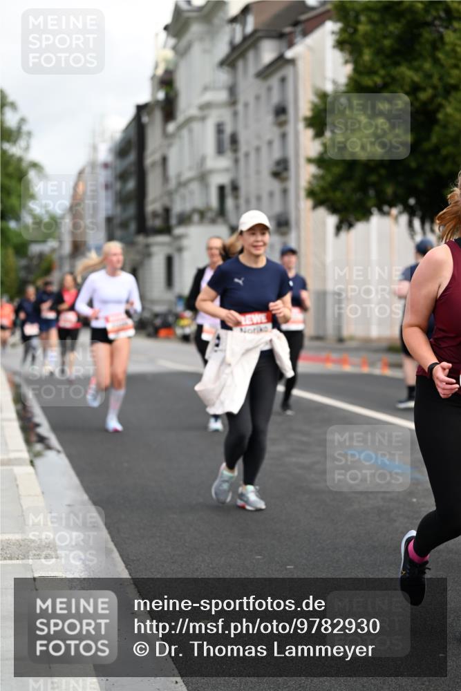 14.06.2026 - REWE Women's Run Dr. Thomas Lammeyer http://msf.ph/oto/9782930 14.06.2026 10:51:58 Laufen  meine-sportfotos.de
