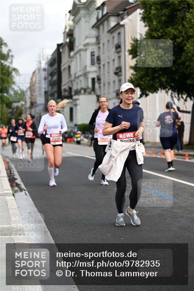 14.06.2026 - REWE Women's Run Dr. Thomas Lammeyer http://msf.ph/oto/9782935 14.06.2026 10:51:58 Laufen  meine-sportfotos.de
