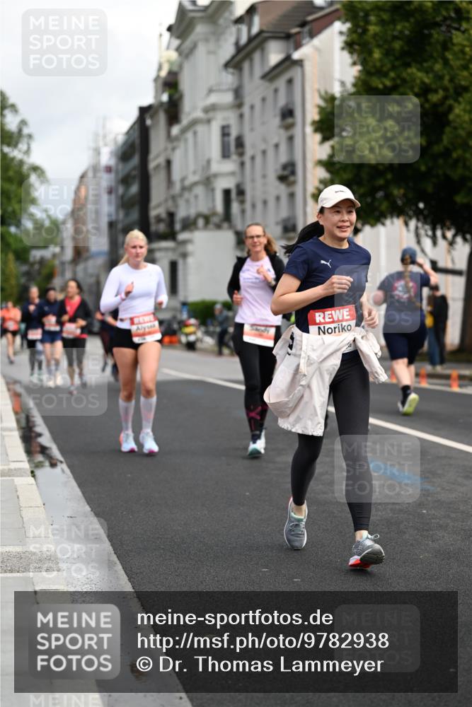 14.06.2026 - REWE Women's Run Dr. Thomas Lammeyer http://msf.ph/oto/9782938 14.06.2026 10:51:59 Laufen  meine-sportfotos.de