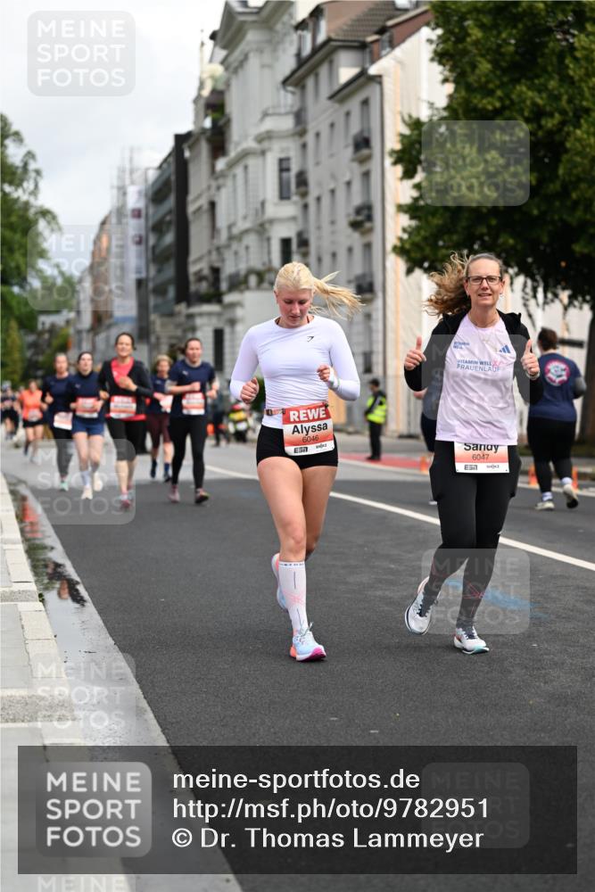 14.06.2026 - REWE Women's Run Dr. Thomas Lammeyer http://msf.ph/oto/9782951 14.06.2026 10:52:00 Laufen 0, 6046, 7, 6047 meine-sportfotos.de