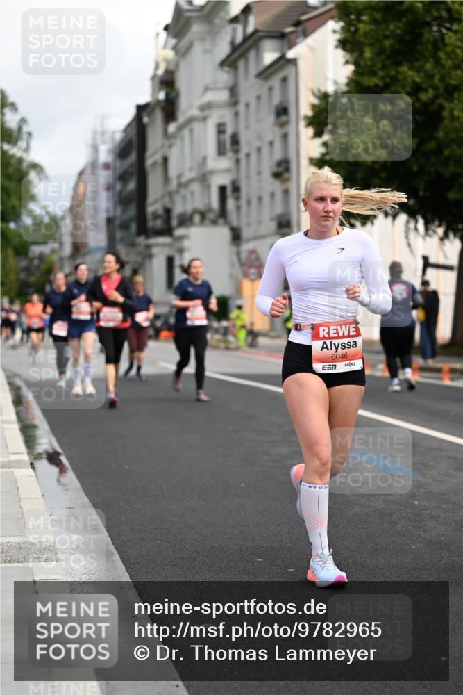 14.06.2026 - REWE Women's Run Dr. Thomas Lammeyer http://msf.ph/oto/9782965 14.06.2026 10:52:01 Laufen 6046 meine-sportfotos.de