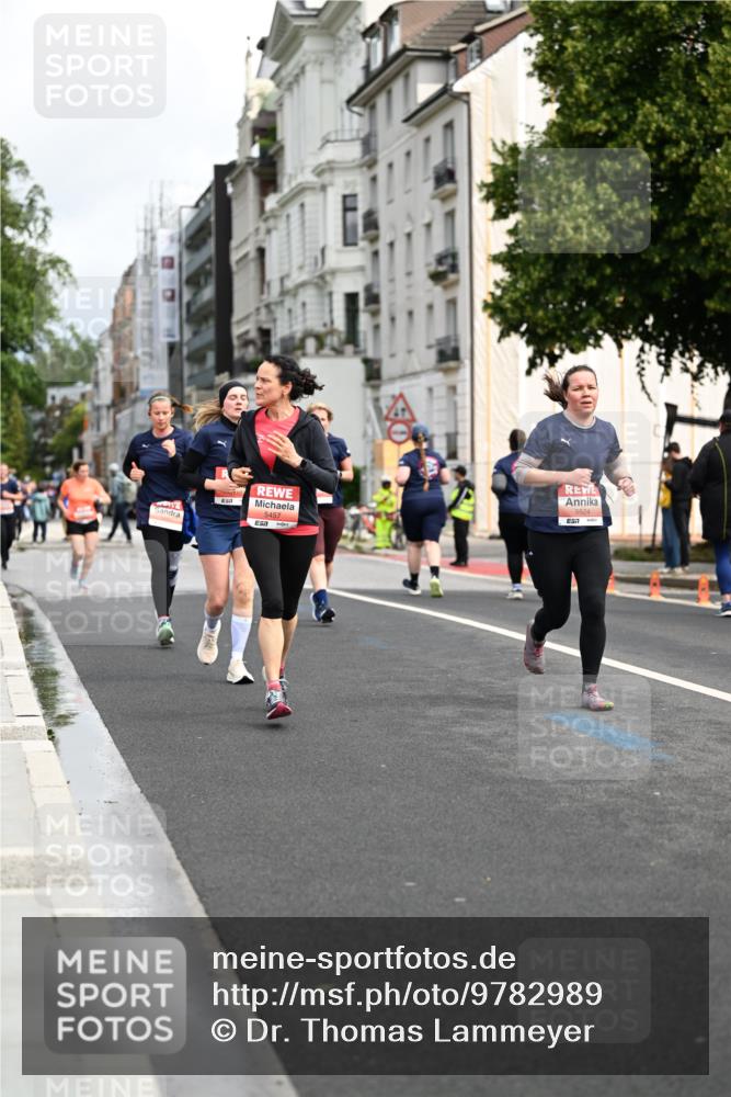 14.06.2026 - REWE Women's Run Dr. Thomas Lammeyer http://msf.ph/oto/9782989 14.06.2026 10:52:03 Laufen 5457, 7, 5524, 657 meine-sportfotos.de