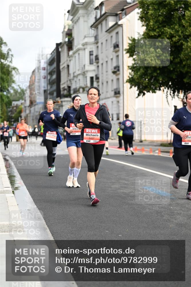 14.06.2026 - REWE Women's Run Dr. Thomas Lammeyer http://msf.ph/oto/9782999 14.06.2026 10:52:04 Laufen 5183, 5457, 7, 552, 7 meine-sportfotos.de
