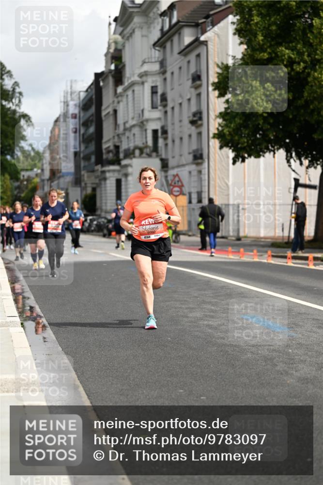 14.06.2026 - REWE Women's Run Dr. Thomas Lammeyer http://msf.ph/oto/9783097 14.06.2026 10:52:10 Laufen 57, 6050 meine-sportfotos.de