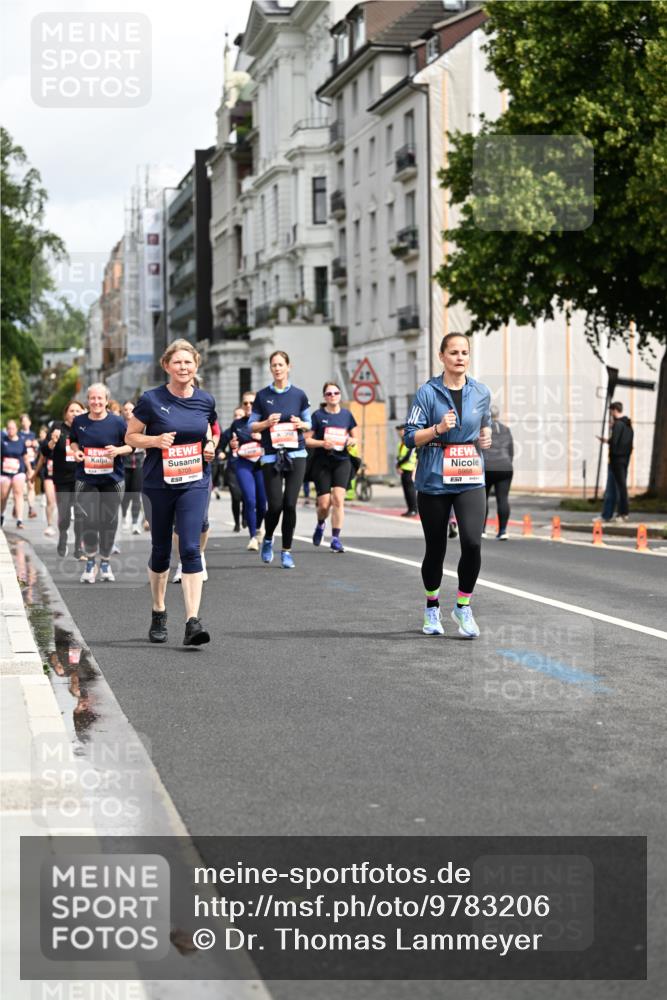 14.06.2026 - REWE Women's Run Dr. Thomas Lammeyer http://msf.ph/oto/9783206 14.06.2026 10:52:18 Laufen 5705 meine-sportfotos.de