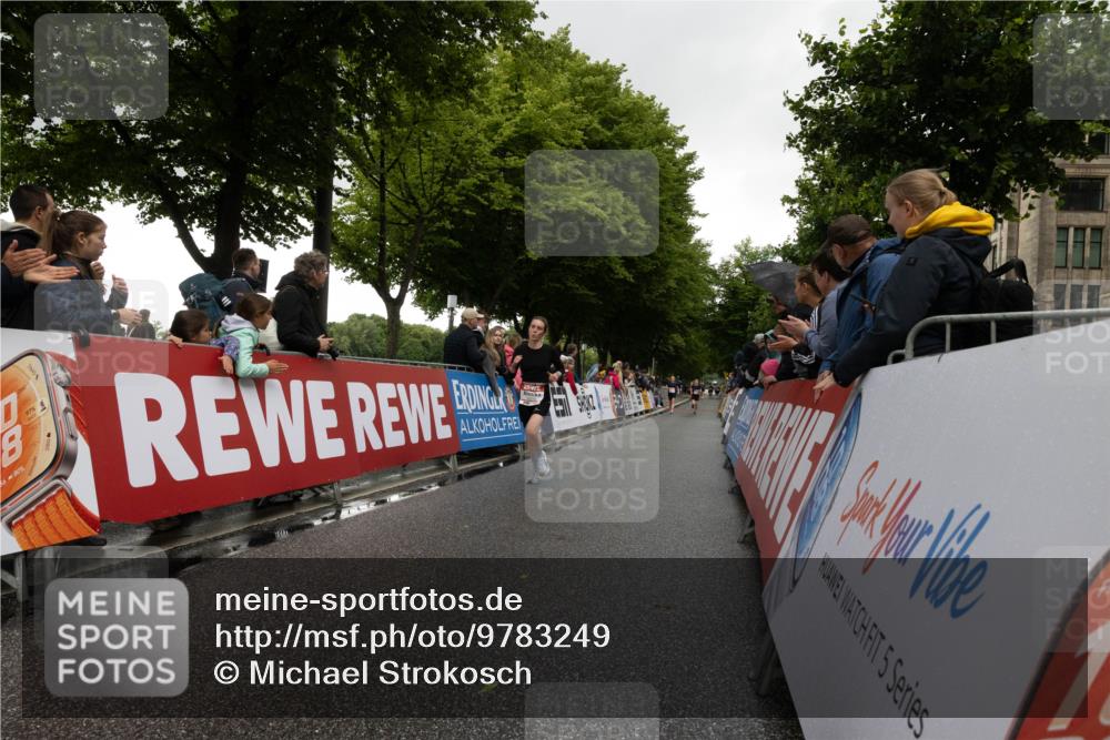 14.06.2026 - REWE Women's Run Michael Strokosch http://msf.ph/oto/9783249 14.06.2026 09:48:13 Laufen 97, 7645, 56, 80, 5 meine-sportfotos.de