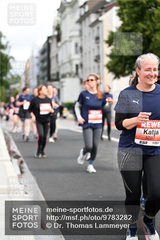 14.06.2026 - REWE Women's Run Dr. Thomas Lammeyer http://msf.ph/oto/9783282 14.06.2026 10:52:23 Laufen 860, 5237 meine-sportfotos.de