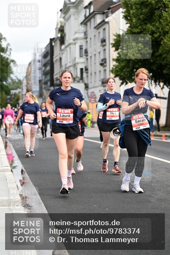14.06.2026 - REWE Women's Run Dr. Thomas Lammeyer http://msf.ph/oto/9783374 14.06.2026 10:52:29 Laufen 5214, 57, 57, 603, 5389 meine-sportfotos.de